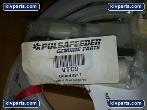 Pulsafeeder LB02SB-VTC1-520 A-Plus Metering Pump – actual item, photo 5 of 6