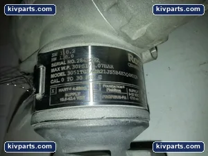 Rosemount 3051TG1A2B21JS5B4E5Q4M5Q8 0-30 PSI Control Valve – actual item, photo 3 of 8