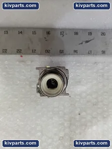 Eaton 10250T221L Illuminated Pushbutton – actual item, photo 2 of 6
