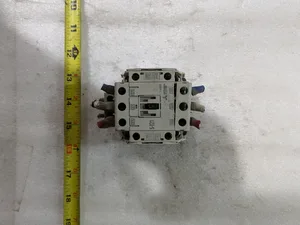 Mitsubishi S-T21 Contactor
