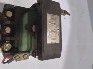 General Electric CR261FH002ACA Contactor