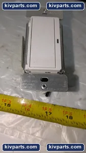 Eaton RT961 Rocker Switch – actual item, photo 2 of 5
