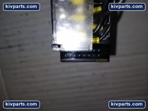 Omron CJ1W-OC211 Relay – actual item, photo 3 of 6