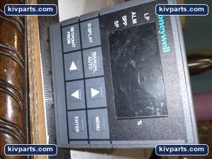 Honeywell UDC5300 Process Controller – actual item, photo 3 of 7