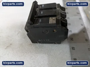 General Electric NP1578013-P32 THQL Circuit Breaker – actual item, photo 2 of 14