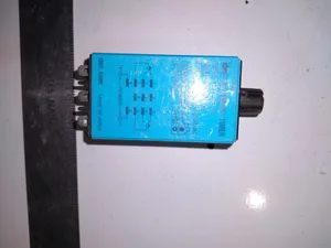 IDEC 70308 Relay