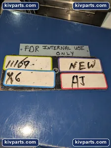 NTE5223A Voltage 5%PD – actual item, photo 3 of 3