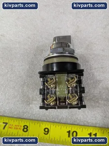 General Electric CR104P Electrics Selector Switch – actual item, photo 5 of 8