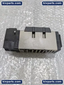 SMC VFR4101-5FZB 5 Port Pilot Solenoid Valve – actual item, photo 5 of 7