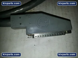 Allen-Bradley 772-CS PLC Communication Cable – actual item, photo 3 of 3