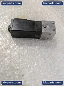 Bosch 0820005152 Pneumatic Solenoid Valve – actual item, photo 5 of 6