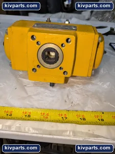 Emerson QS0040.U04STACW Pneumatics ACTUATOR – actual item, photo 3 of 9