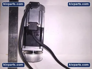 E200 – actual item, photo 2 of 4