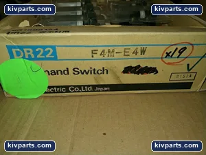 Fuji Electric DR22-F4M-E4W Pilot Light Indicator – actual item, photo 2 of 2