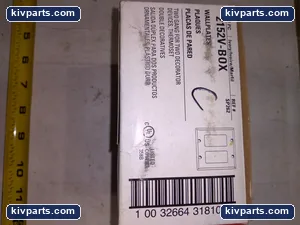 Cooper 2152V-BOX Receptacle – actual item, photo 3 of 4