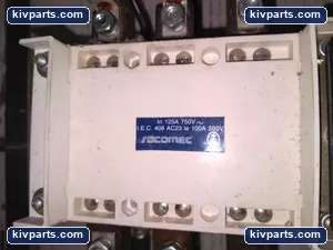 Socomec AC23 Load Break Switch Disconnect – actual item, photo 2 of 5