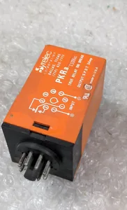 Dallas Texas TO006 Plug-in Time Delay Relay Timer