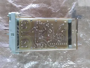 ABB 001-AN Combiflex Time Delay Relay