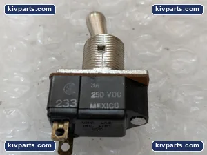 Safran 8503K1 Labinal Toggle Switch – actual item, photo 4 of 5
