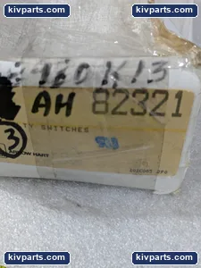 Arrow Hart 82321 Toggle Switch Industrial Control – actual item, photo 3 of 6