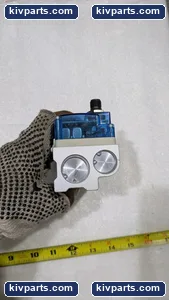 SMC MPC25-50-DCN070PN Pneumatic Component – actual item, photo 3 of 7