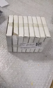 UoM OLO0022723-2 Hardware – actual item, photo 1 of 4