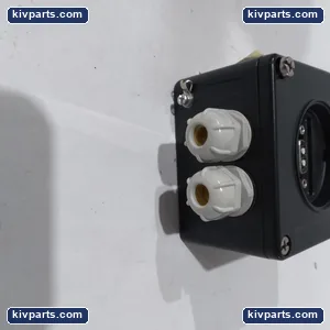 Schneider Electric TSXFPACC4 IP65 Industrial Control – actual item, photo 3 of 5