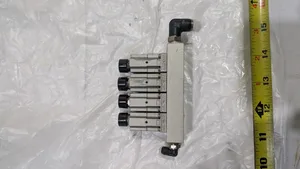 SMC ARM1000 Arm Manifold Regulator
