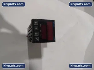 6101-Z2100 6100 PID Temperature Controller – actual item, photo 3 of 4
