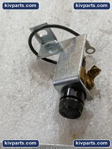 Square D 83320 Fuse Holder – actual item, photo 6 of 8