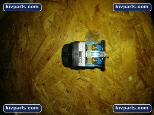 Fuji Electric AR30F5R-20Y Switch Industrial Control – actual item, photo 3 of 4