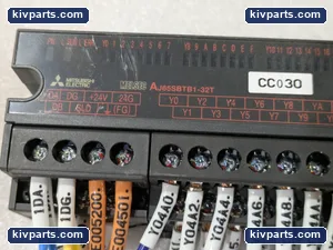 Mitsubishi AJ65SBTB1-32T Output Unit – actual item, photo 2 of 5