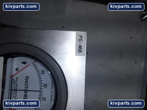 Dwyer – actual item, photo 5 of 8