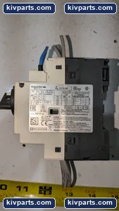 Schneider Electric GV2-P01 Circuit Breaker – actual item, photo 2 of 4