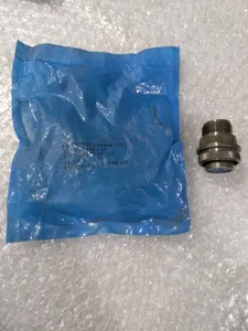 Amphenol 97-3106A-16S-1S Connector – actual item, photo 1 of 6