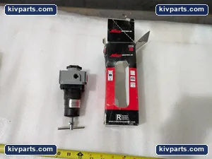 Milton Industries 1114 125 Regulator – actual item, photo 8 of 12