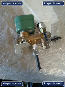 ASCO 8300A81RU Red Hat Solenoid Valve – actual item, photo 5 of 6