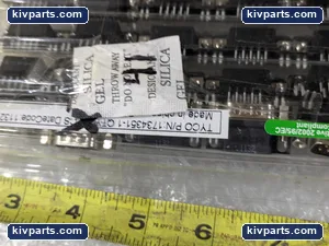Telemecanique 1734351-1 Plug Right Angle PCB Connector – actual item, photo 3 of 6