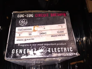 General Electric THQC32035WL Circuit Breaker