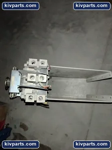 Fuji Electric BU3350 Circuit Breaker Rotary Handle – actual item, photo 7 of 10