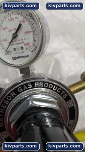 63-3122 200 PSI Gas Regulator – actual item, photo 3 of 10