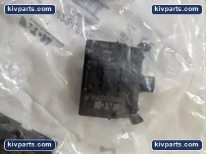 Eaton M22-DL-R-GB14-K11-23 Illuminated Pushbutton – actual item, photo 3 of 8