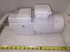 Lenze MFEMAXX071-32C1U 071C32 Inverter Duty Gear Motor