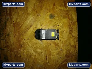 Fuji Electric AR30E0L-10M4Y Push Button Command Switch – actual item, photo 2 of 4