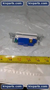 Eaton 503W-BX-LW Decoratoe Switch – actual item, photo 5 of 7