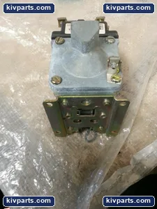 Square D 9050A010E Pneumatic Timing Relay – actual item, photo 8 of 8