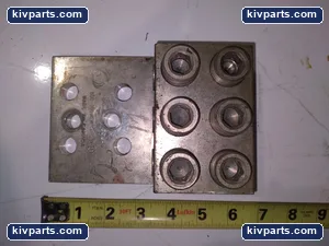 800-300 4 Hole Copper Aluminum Connector – actual item, photo 2 of 4