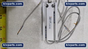 SMC CDU16-40D-A93 Pneumatic Component – actual item, photo 4 of 5