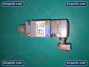 Square D 9007C54N2 Heavy Duty Limit Switch – actual item, photo 4 of 5