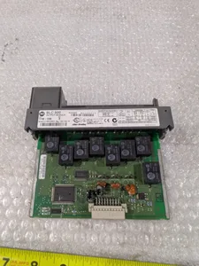 Allen-Bradley 1746-OX8 500 Isolated Relay Output Module